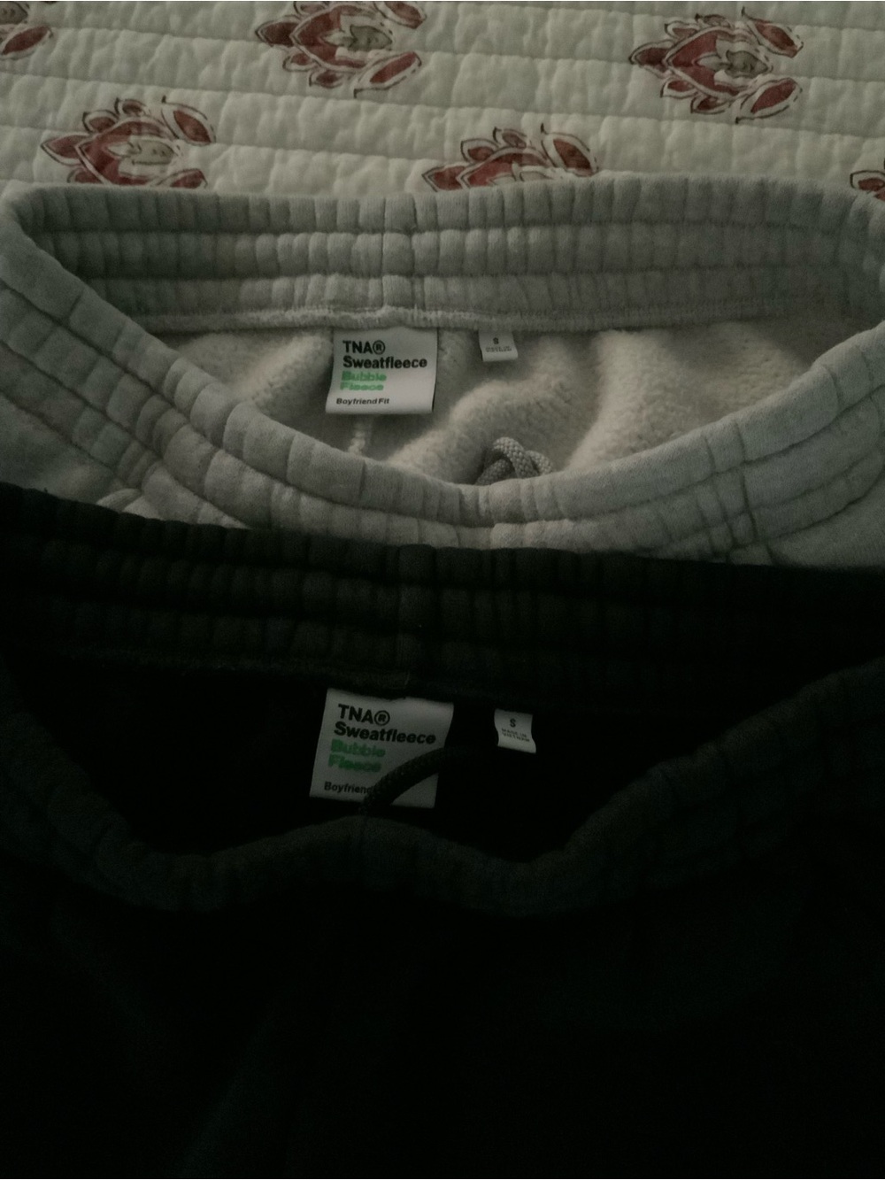 TNA Aritzia Sweatfleece Joggers in Gray and Black
